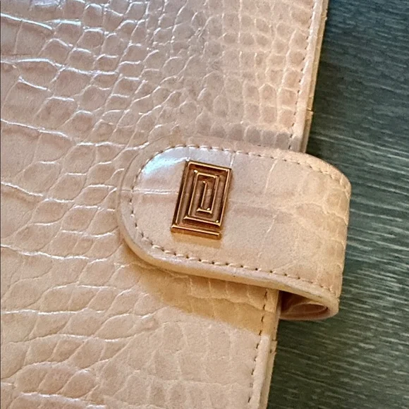 Notiq Pink Croc with Rose Gold hardware 6 ring A5 agenda - Picture 5 of 8